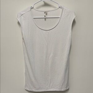 Banana Republic Off-White Muscle Tee